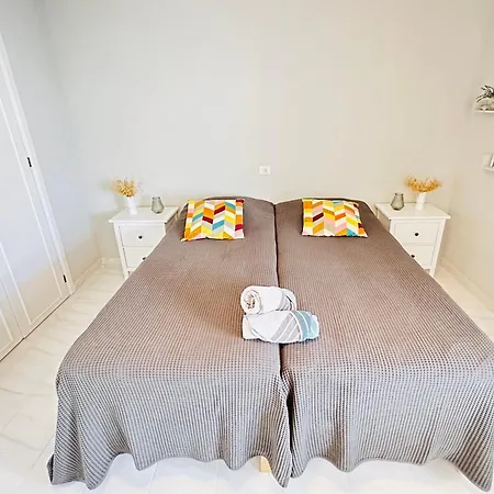 Sea View In Cristianos 阿罗纳